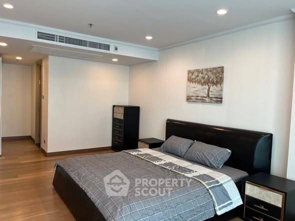 รูป คอนโดให้เช่า 2 ห้องนอน Supalai Oriental Sukhumvit 39 ใกล้ MRT เพชรบุรี (ID 3447771) - รูปที่ 2/8