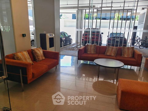 2-BR Condo at Condo One X Sukhumvit 26 near BTS Phrom Phong (ID 3450068)