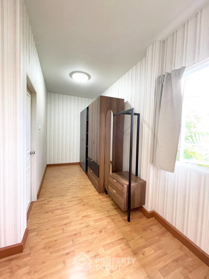 picture 3-BR House near BTS Pu Chao (ID 3448266) - 9/13