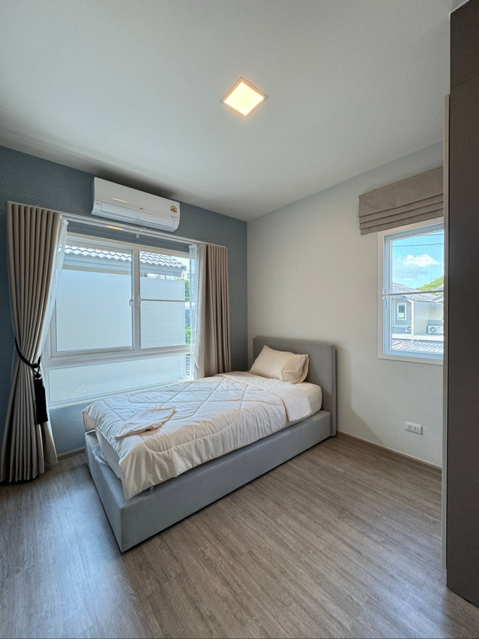 รูป 🏡🔥 ให้เช่าบ้าน อณาสิริ พายัพ | 3 ห้องนอน + ห้องทำงานแยก | 3 ห้องน้ำ | ครัวร้อนนอกบ้าน | ฟรี Wi-Fi พร้อมเข้าอยู่! - รูปที่ 11/14