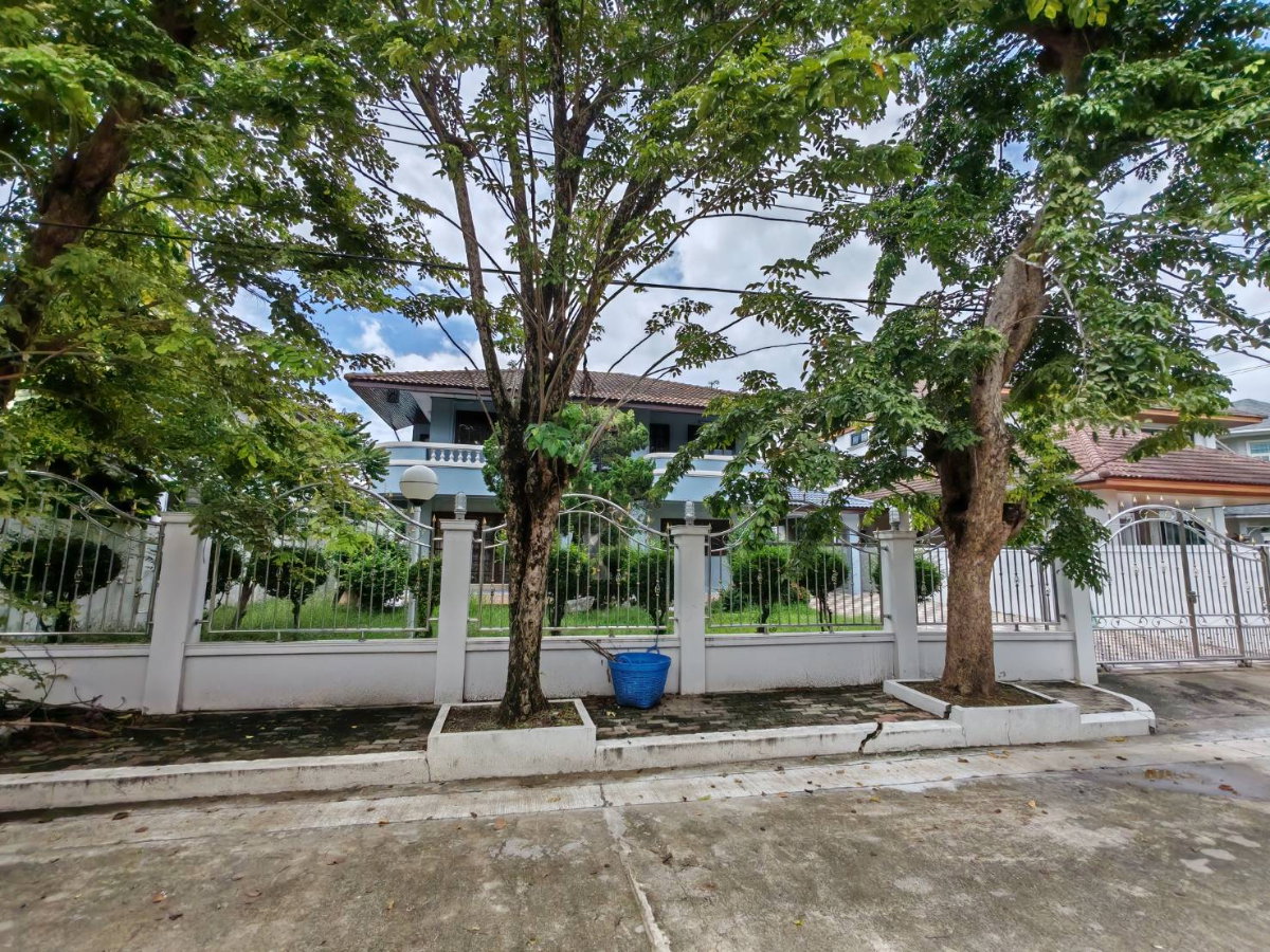 รูป ให้เช่า บ้านเดี่ยว 2 ชั้น 150 ตรว. สวย ๆ บรรยากาศร่มรื่น หลังบ้านติดทะเลสาป อยู่ ใกล้ BIG C แจ้งวัฒนะ - รูปที่ 3/40