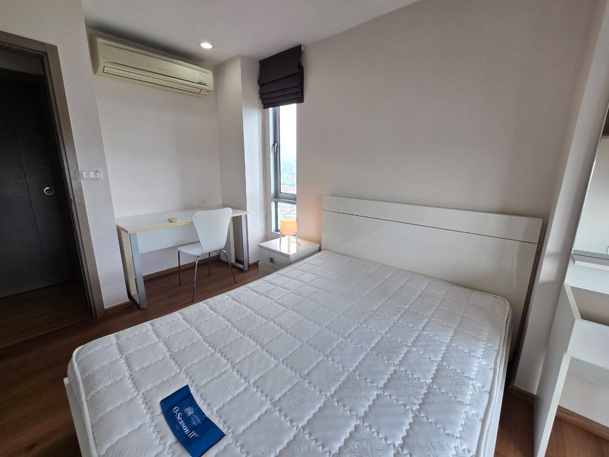 picture Available now! Ready to move in 🥰 28,000 THB/month at The Base Sukhumvit 77 📌 Near BTS On Nut. Line ID: katk03 - 3/12