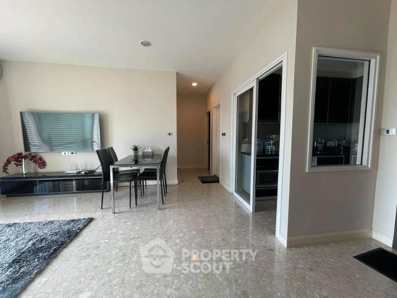 picture 2-BR Condo at The Crest Sukhumvit 34 near BTS Thong Lor (ID 2918203) - 7/8