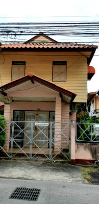 บ้านเดี่ยว พิพิธภัณฑ์พื้นถิ่นล้านนา : ขายบ้านในคูเมือง เหมาะสำหรับทำเกสเฮ้าส์ Airbnb ใกล้วัดพระสิงห์ 