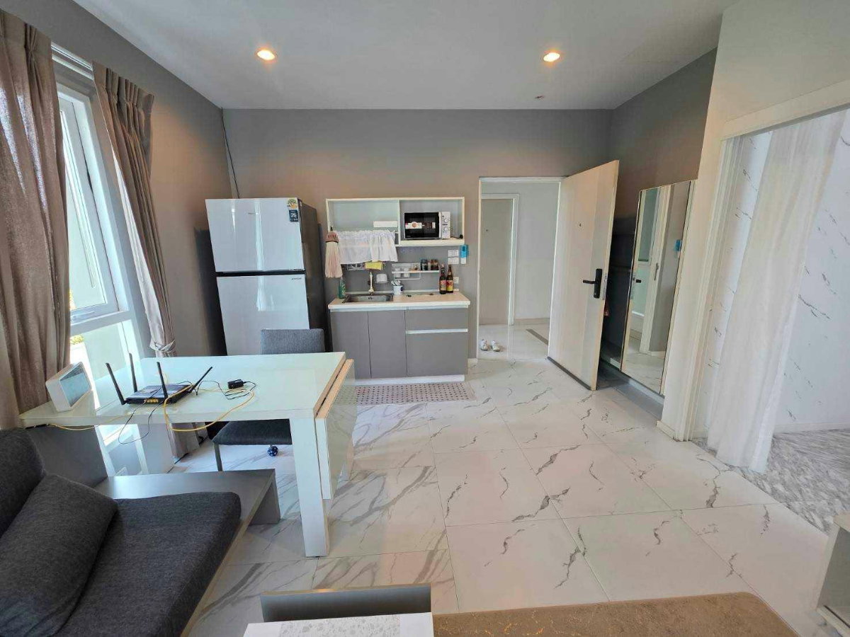 picture 🍃 Condo for RENT! at North 1 Condominium ** Corner Unit ** in Serene Lake - Private, Great Location and Good Security - 2/16