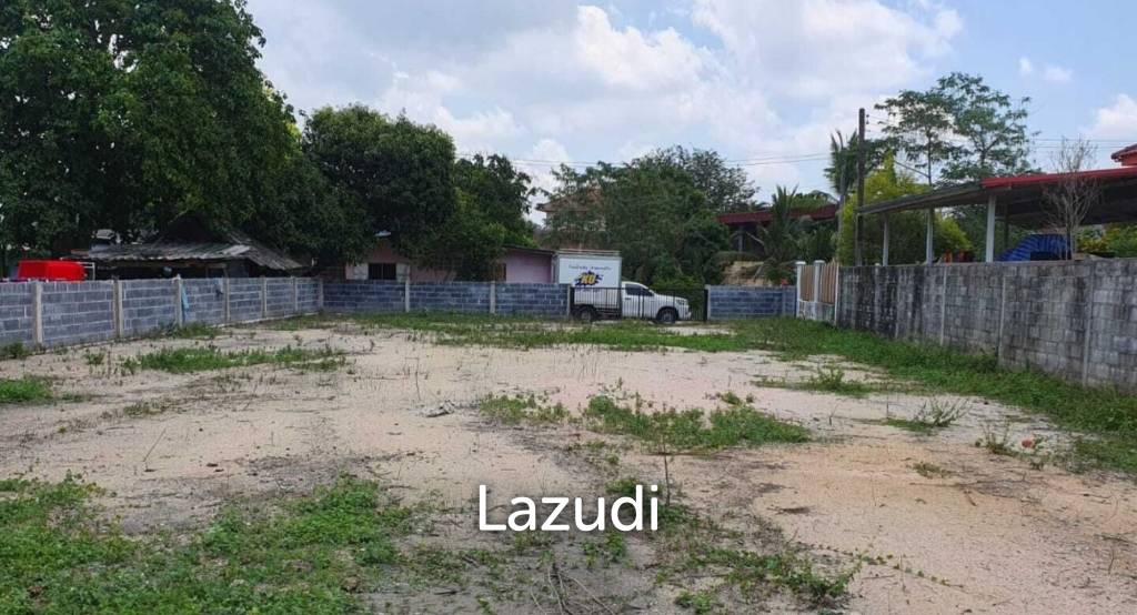 picture Prime 800 Sq.m. Land Plot in Huay Yai Ideal for a Custom Pool Villa - 3/5