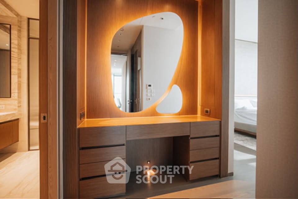 picture Pet-Friendly 2-BR 162 Sqm At SCOPE Langsuan Near BTS Chit Lom (ID 2721739) - 14/19