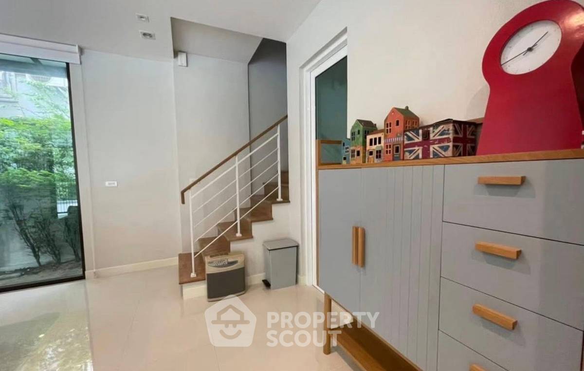 picture 4-BR House, 241 Sqm | Baan Klang Muang Classe Sukhumvit 77 (ID 3448165) - 7/15