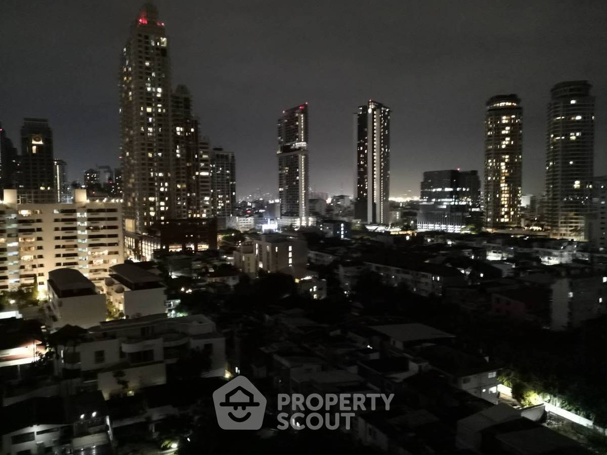 picture 200m To BTS Saint Louis | 1-BR Centric Sathorn-St. Louis (ID 3448532) - 8/9