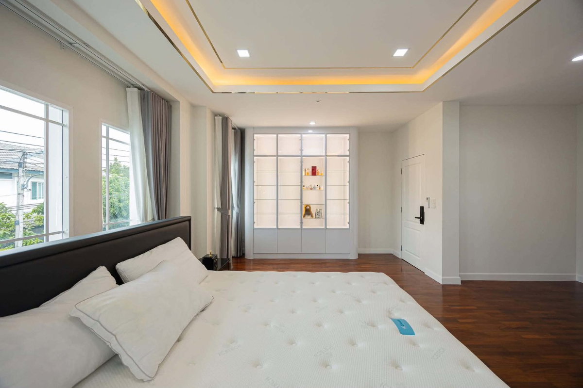 รูป 🏡🔥 เจ้าของรีโนเวทเอง ขายเอง รีบขาย! บ้านเดี่ยวสีวลี เชิงดอย–ซีรีนเลค | บ้านสวยวิวโปร่ง ฟรีโอน ราคาคุยกันได้ - รูปที่ 10/19