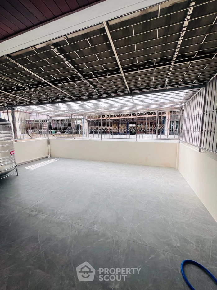 picture Spacious 4-BR 360 Sqm Townhouse At Esta Home Rama 3 (ID 3446206) - 12/13