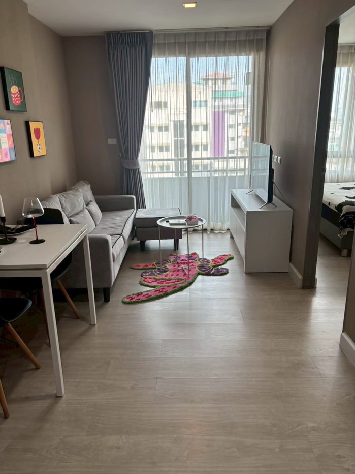 picture P696 Condo for rent Metro luxe Ratchada (Metro luxe Ratchada), very beautiful room, fully furnished, has washing machine, ready to move in - 3/9