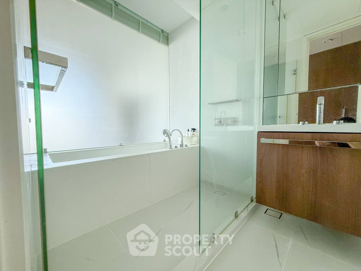 รูป คอนโด 2 ห้องนอน 126 ตร.ม. ขายที่ 185 Rajadamri ใกล้ BTS ราชดำริ (ID 3447895) - รูปที่ 7/14