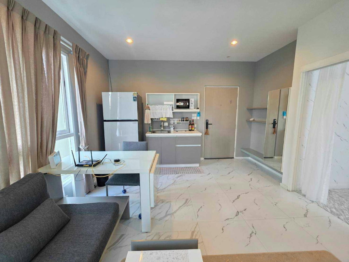 picture 🍃 Condo for RENT! at North 1 Condominium ** Corner Unit ** in Serene Lake - Private, Great Location and Good Security - 4/16