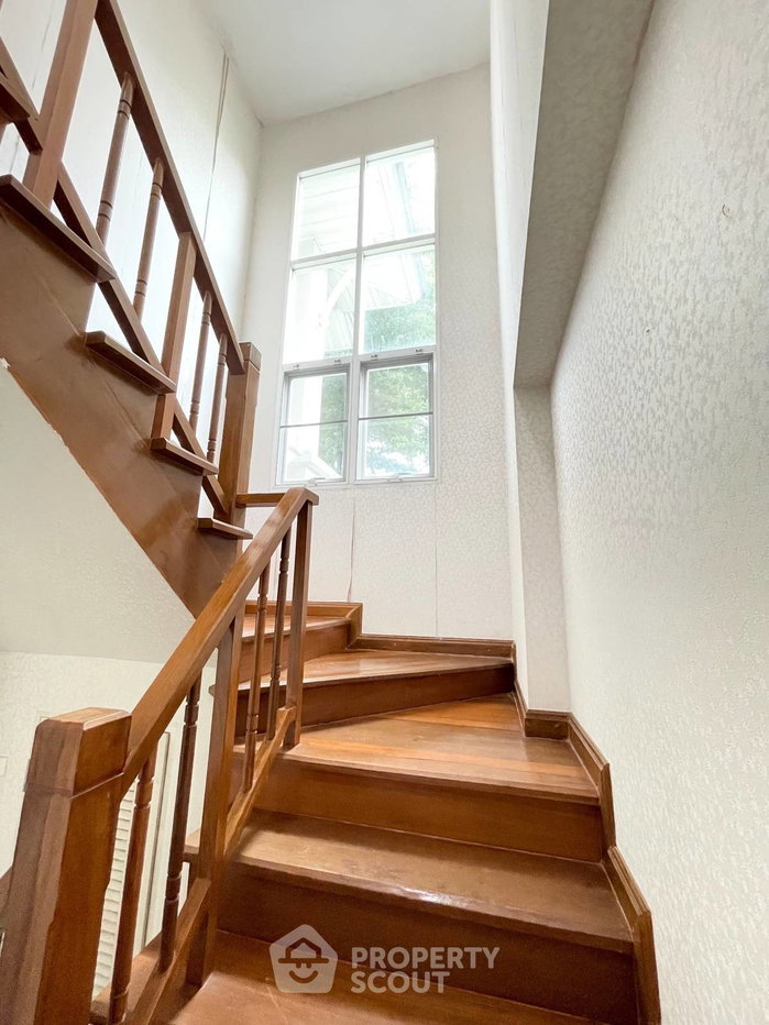 picture 3-BR House near BTS Pu Chao (ID 3448266) - 5/13