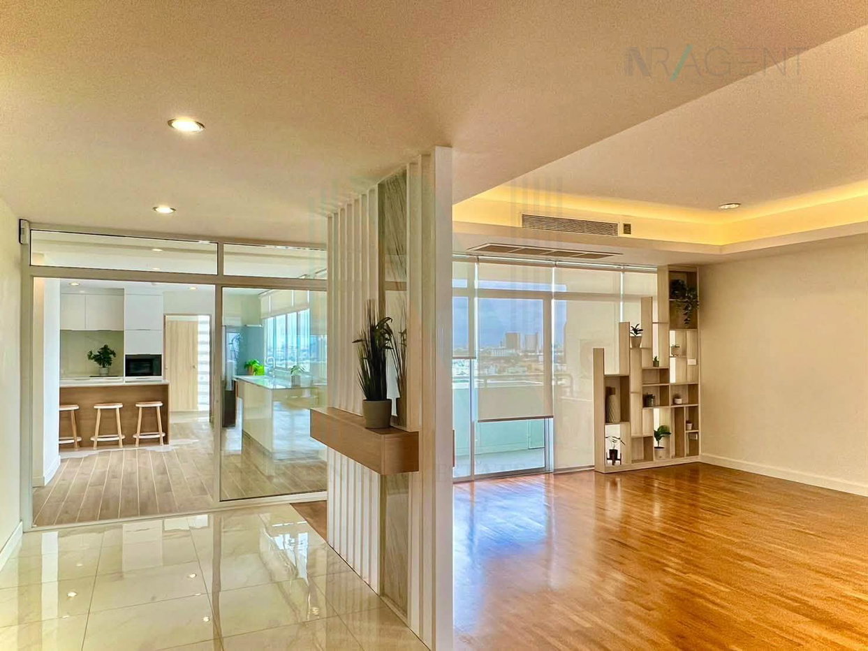 รูป 🚩 ขายคอนโด ลา คาสเคด อาคาร 1 ชั้น 20 4 ห้องนอน ขนาด 295 ตรม ใกล้ BTS เอกมัย - รูปที่ 2/8