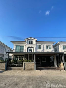 2-story detached house; land area 40.60 sq. wah, usable area 6887728