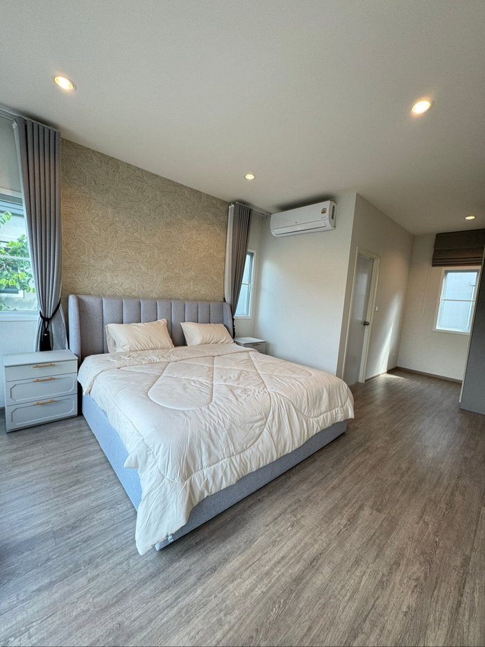 รูป 🏡🔥 ให้เช่าบ้าน อณาสิริ พายัพ | 3 ห้องนอน + ห้องทำงานแยก | 3 ห้องน้ำ | ครัวร้อนนอกบ้าน | ฟรี Wi-Fi พร้อมเข้าอยู่! - รูปที่ 9/14
