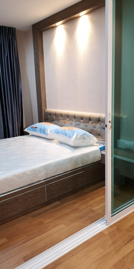 picture Prime Location Condo for Sale Next to Bang Son MRT & SRT Stations (Purple & Red Lines) - 10/19