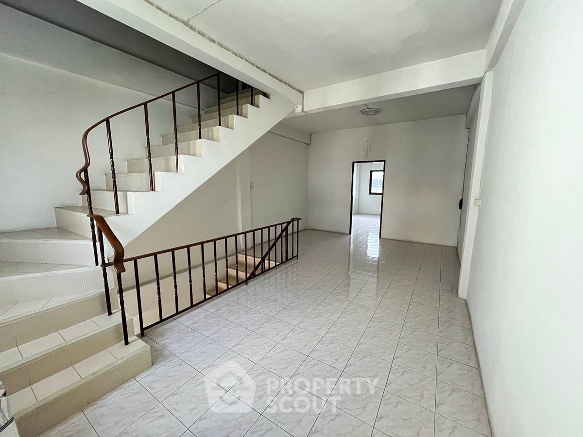 รูป ทาวน์เฮ้าส์ 2-ห้องนอน ใน ท่าข้าม (ID 3448118) - รูปที่ 8/10