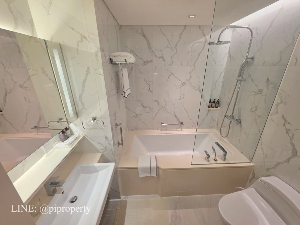 picture Premium Serviced Residence in Asoke CBD | 32 sq.m. | Flexible Monthly Rent - 13/19