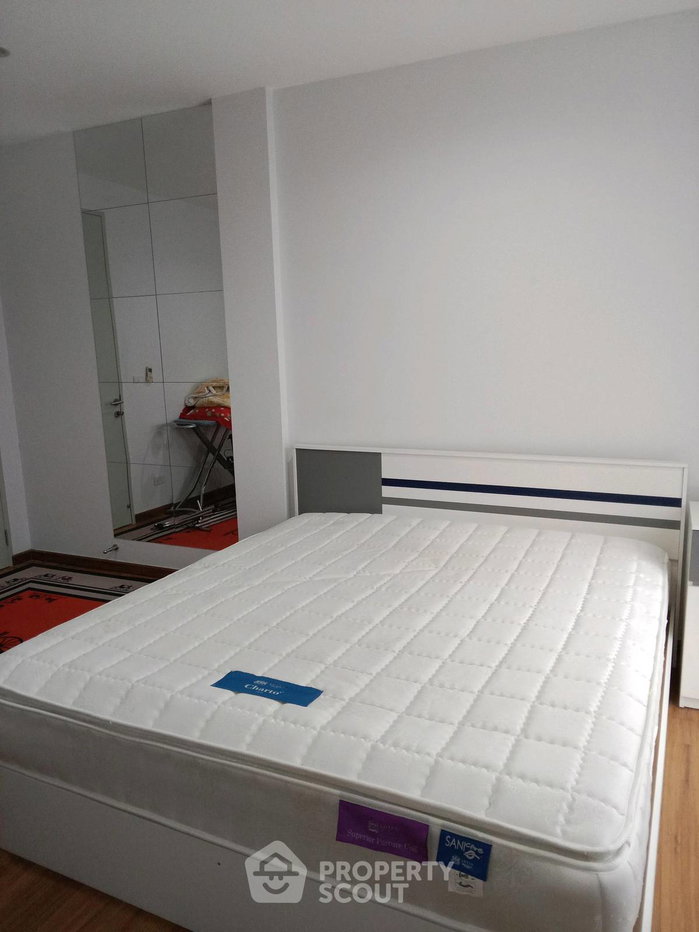 picture Spacious 3-BR 200 Sqm Townhouse At HAUS 35 Cheangwattana (ID 3448372) - 24/32