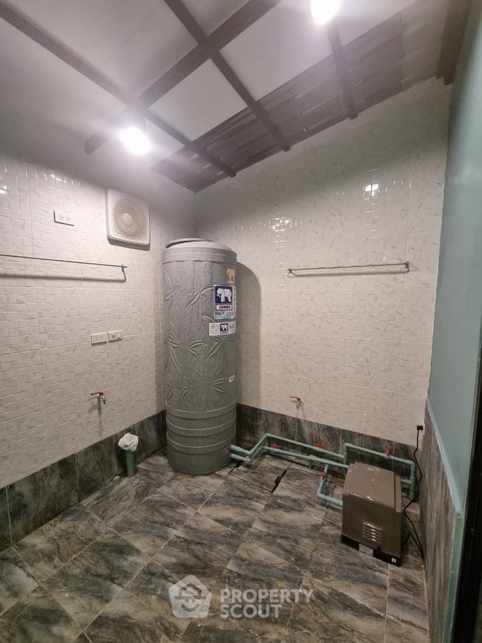 picture 4-BR Townhouse in Samae Dam (ID 3447391) - 12/14
