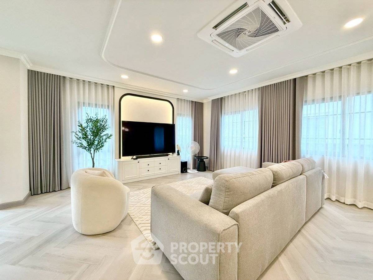 picture 4-BR House in Bang Kaeo (ID 3449824) - 2/18