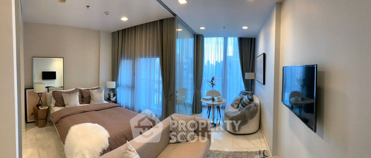 picture 1-BR Condo at Hyde Sukhumvit 11 near BTS Nana (ID 2008238) - 2/11