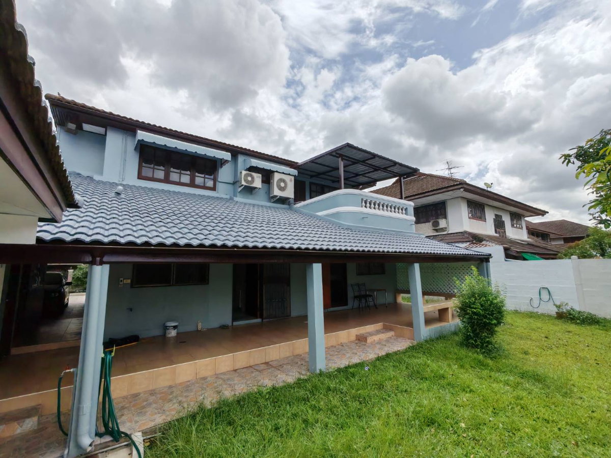 รูป ให้เช่า บ้านเดี่ยว 2 ชั้น 150 ตรว. สวย ๆ บรรยากาศร่มรื่น หลังบ้านติดทะเลสาป อยู่ ใกล้ BIG C แจ้งวัฒนะ - รูปที่ 9/40