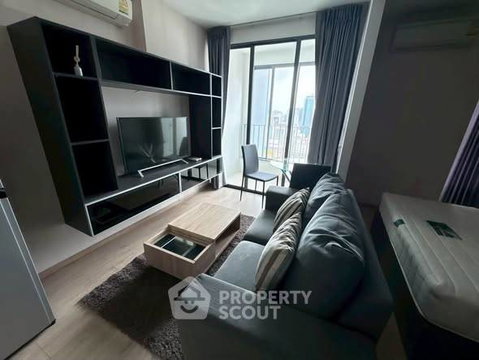 1-BR Condo at Ideo Q Chula Samyan near MRT Sam Yan (ID 3448176)