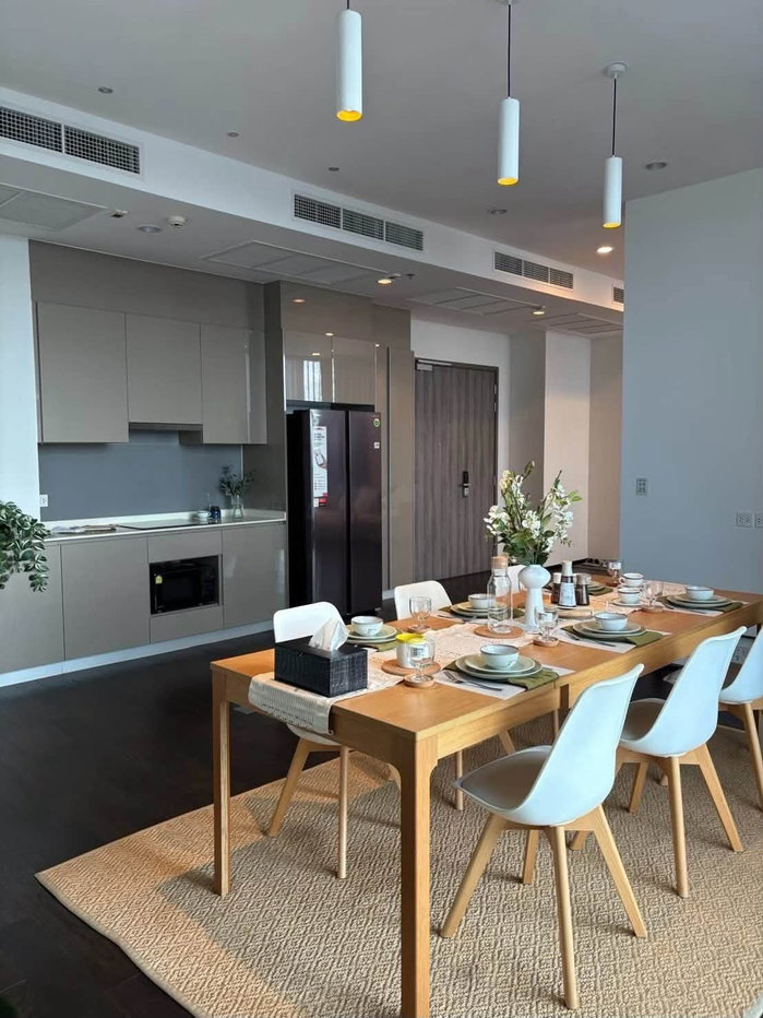 รูป ST864/ให้เช่า คอนโด Penthouse หรู Whizdom Essence Sukhumvit (วิสซ์ดอม เอสเซ้นส์ สุขุมวิท) - รูปที่ 17/20