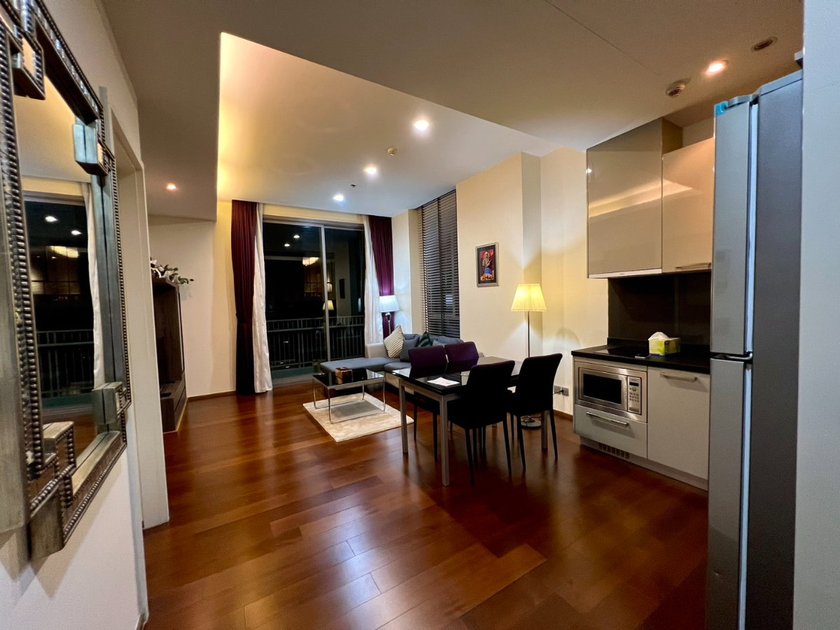 For rent Condo Quattro By Sansiri Fully Furnished (S15-15543)