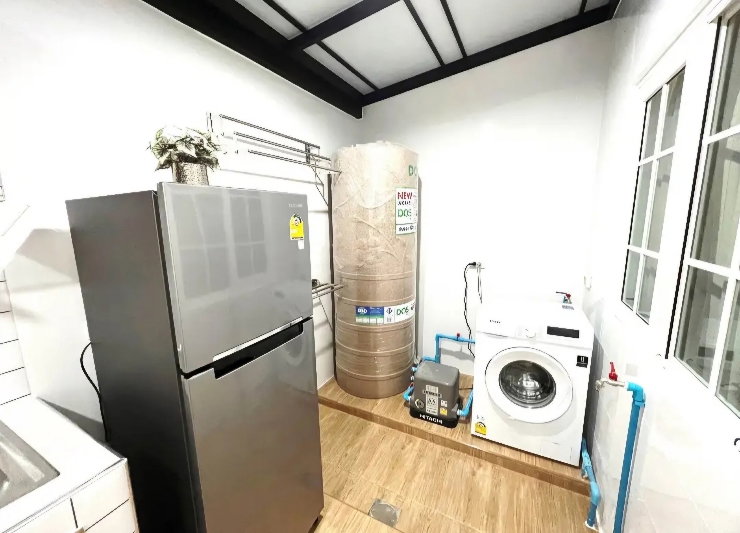 รูป 🏡 ให้เช่าทาวน์โฮมหรู Golden Town สุขุมวิท–ลาซาล (K281)
💰 27,900 บาท/เดือน รวมค่าส่วนกลาง
✨ Fully Furnished สไตล์อังกฤษ พร้อมเข้าอยู่! - รูปที่ 10/10