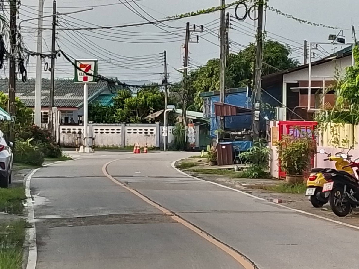 รูป 🏡 ให้เช่าทาวน์โฮม(หลังมุม) โครงการเดอะริชแหลมหิน รีโนเวทใหม่ พร้อมแอร์ 3 ตัว เนื้อที่ 25.5 ตารางวา ใกล้ร้านอาหารแหลมหินซีฟู้ด(ติดทะเล) และ 7-eleven - รูปที่ 14/15