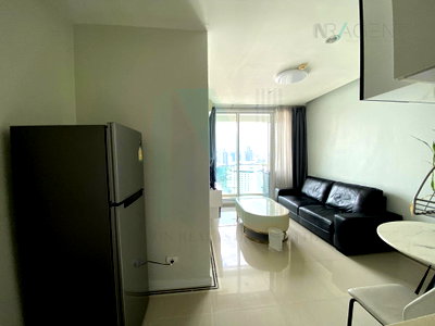 Condos for rent : For Rent Condo T.C. GREEN Building C, Floor 30,1 bed room, Room size 34 sqm