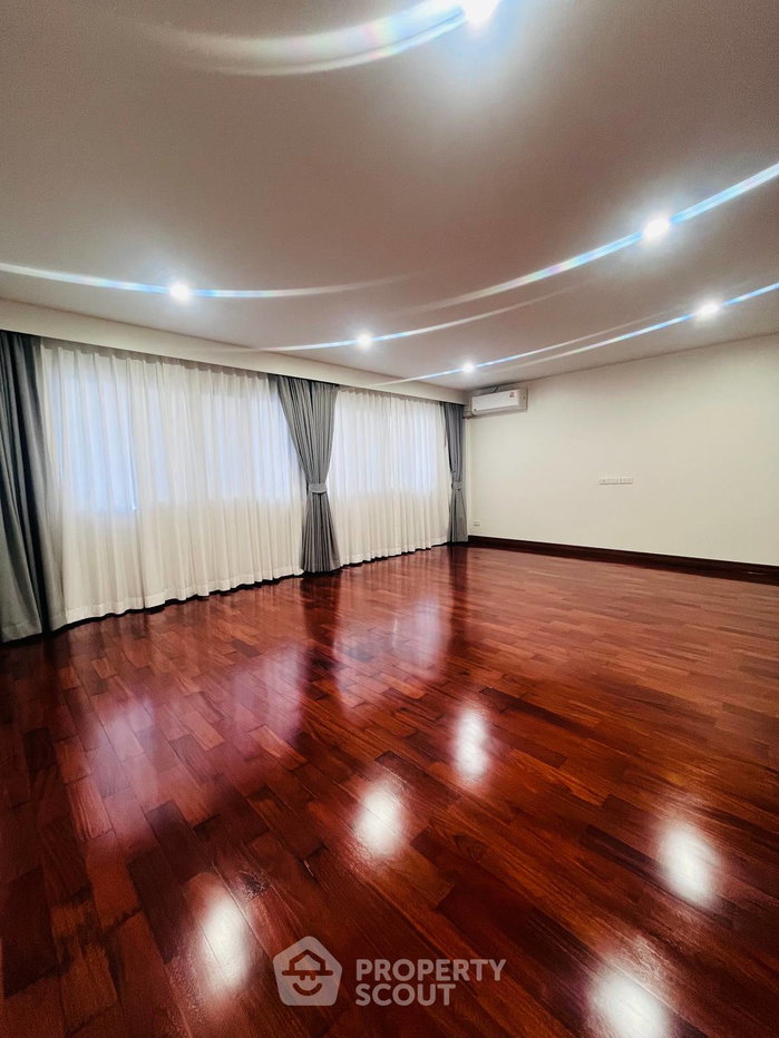 picture Spacious 4-BR 360 Sqm Townhouse At Esta Home Rama 3 (ID 3446206) - 7/13
