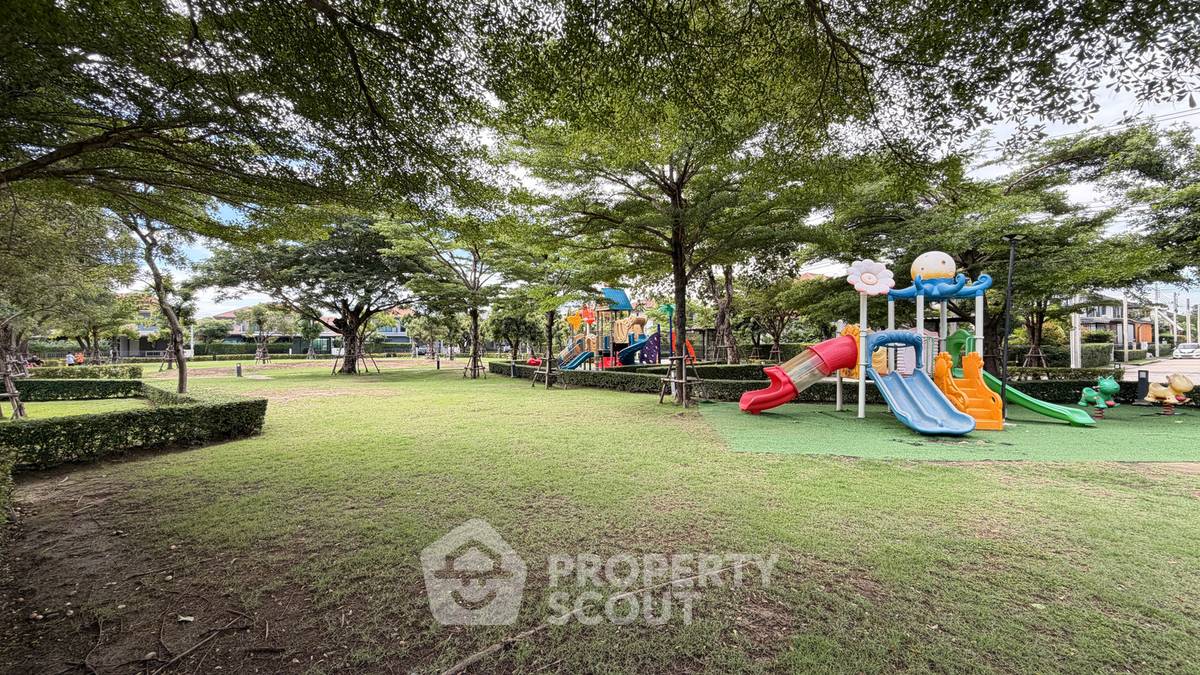 รูป บ้าน 3-ห้องนอน ที่ เพฟ ประชาอุทิศ 90 ใน ในคลองบางปลากด (ID 3447556) - รูปที่ 23/26