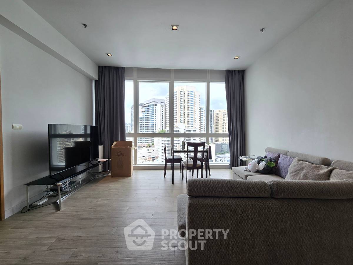 picture 68 Sqm 1-BR Millennium Residence @ Sukhumvit, 15th Floor, BTS Asoke (ID 3448631) - 5/8