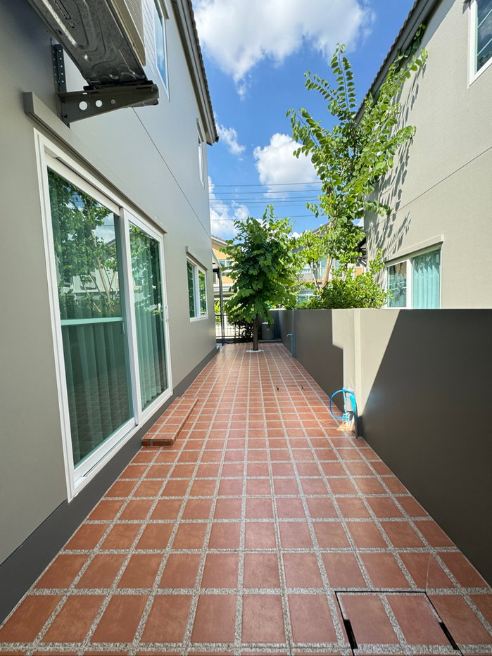 รูป 🏡🔥 ให้เช่าบ้าน อณาสิริ พายัพ | 3 ห้องนอน + ห้องทำงานแยก | 3 ห้องน้ำ | ครัวร้อนนอกบ้าน | ฟรี Wi-Fi พร้อมเข้าอยู่! - รูปที่ 5/14