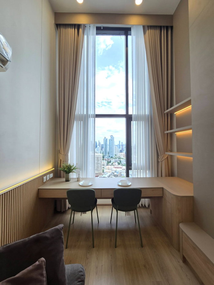 รูป R1360/ ไลฟ์ พระราม 4 - อโศก ห้องดูเพล็กซ์ (Duplex) เพดานสูง ชั้น 34 พื้นที่รวม 41 ตร.ม. ครัวแยก วิวเมืองทิศเหนือ ใกล้ MRT ศูนย์สิริกิติ์ - รูปที่ 4/31