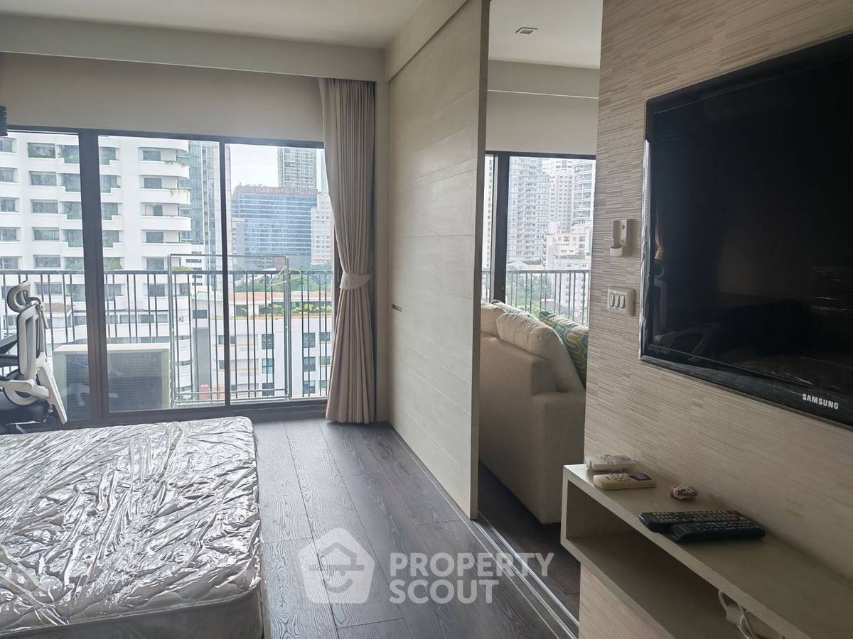 picture 1-BR Condo at Noble Refine Prompong near BTS Phrom Phong (ID 619807) - 6/17