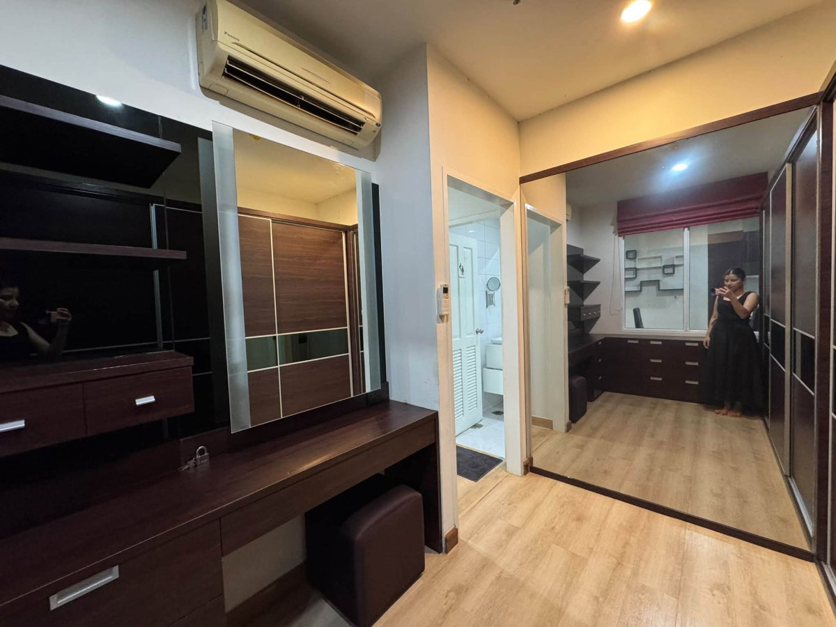 picture Code: 26KJ5595  for rent The Complete Narathiwat 🔥🔥 Line ID: @kjcondo (with @)🔥🔥 - 4/9