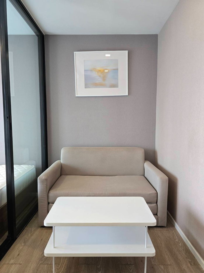 รูป 🏙️ 𝗞𝗔𝗩𝗘 𝗧𝗢𝗪𝗡 𝗦𝗣𝗔𝗖𝗘 ✨ | ตึก C ชั้น 2 | ขนาด 𝟮𝟱 ตร.ม. | วิวนอก 🌿 | ค่าเช่าเพียง 𝟭𝟭,𝟬𝟬𝟬 บาท/เดือน‼️ - รูปที่ 4/4