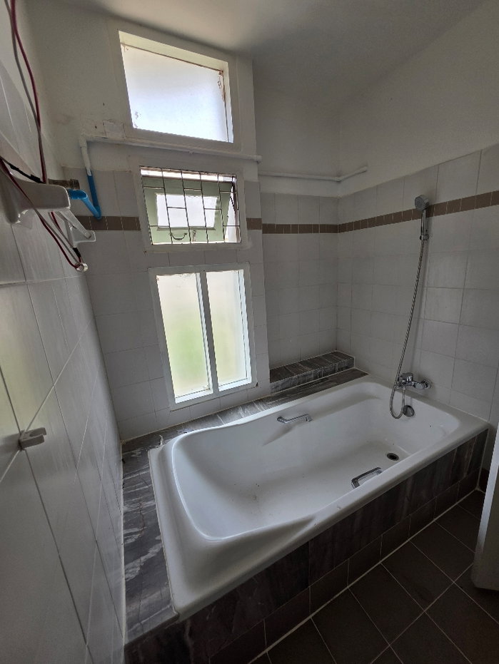 picture ðĨ HOT DEAL! Townhome 4 Floors | 7.9M - 24/24