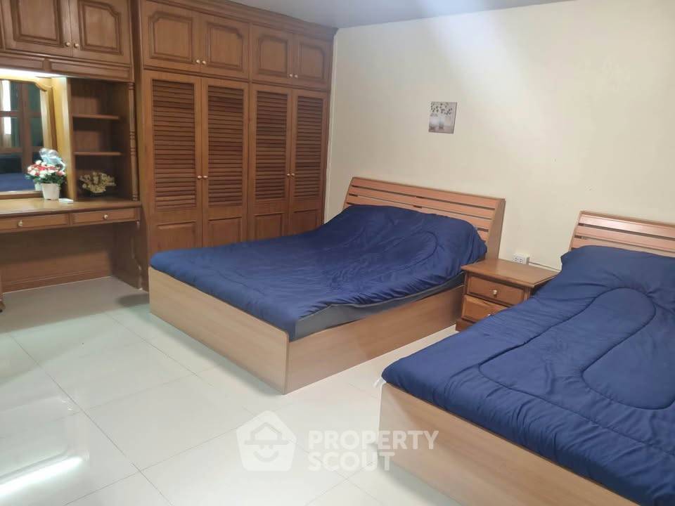picture 2-BR Hillside 3 Condominium In Nimman, Chiang Mai (ID 3451725) - 19/24