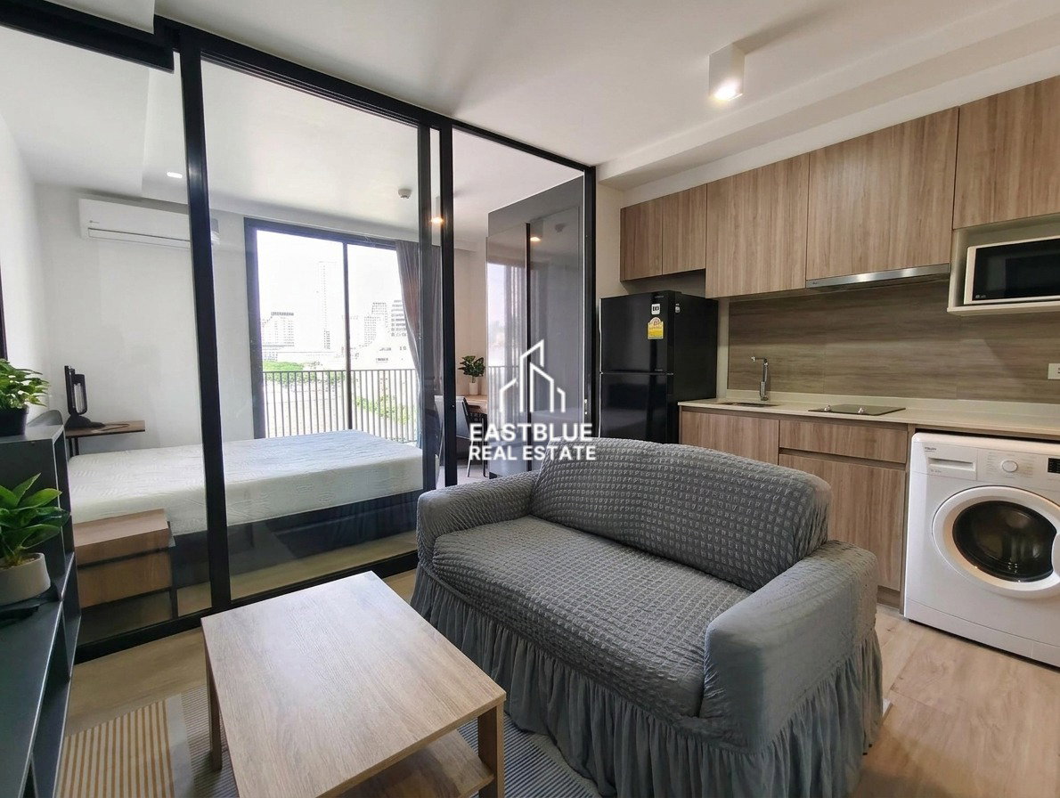 picture For Rent: Maestro 02 Ruamrudee Condo near BTS Phloen Chit - 3/10