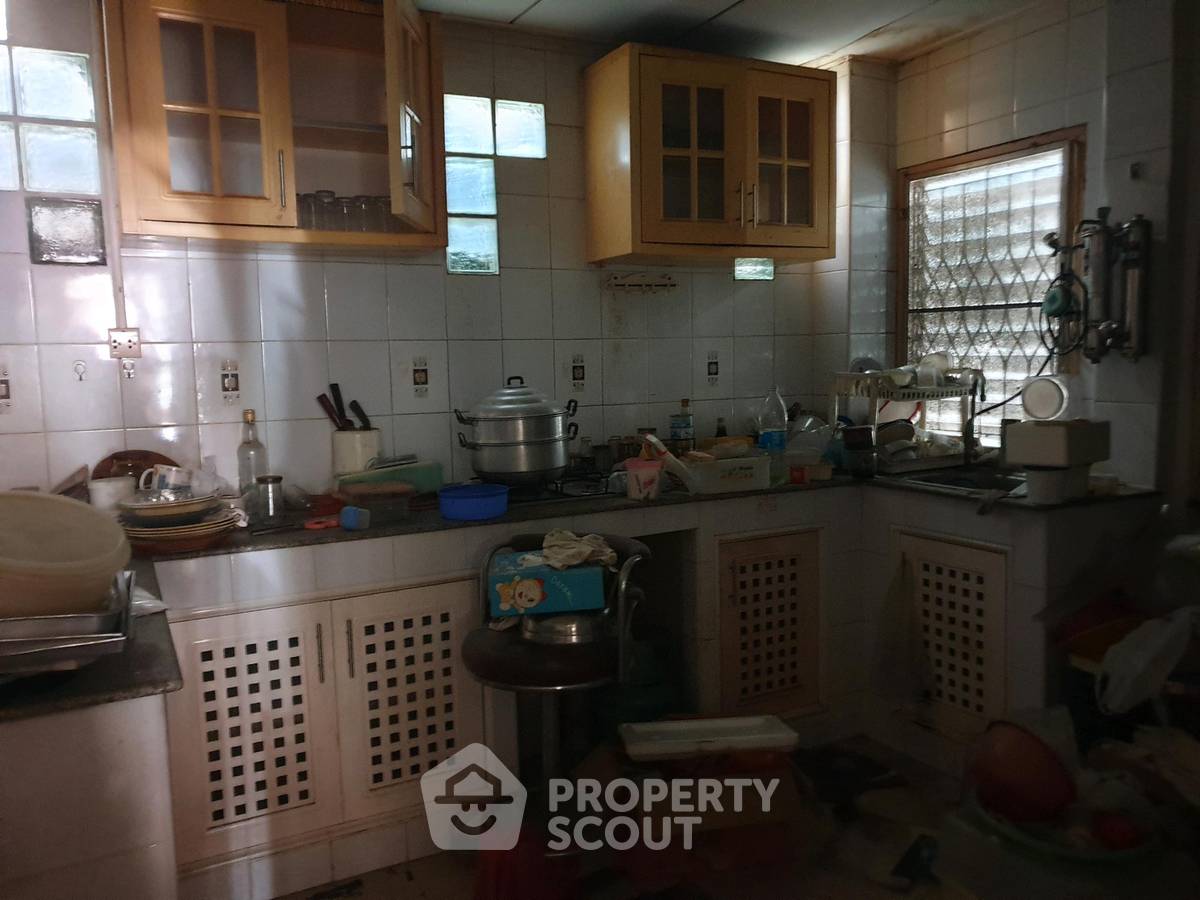 รูป ทาวน์เฮ้าส์ 3-ห้องนอน ใกล้ BTS มหาวิทยาลัยเกษตรศาสตร์ (ID 3451376) - รูปที่ 3/4