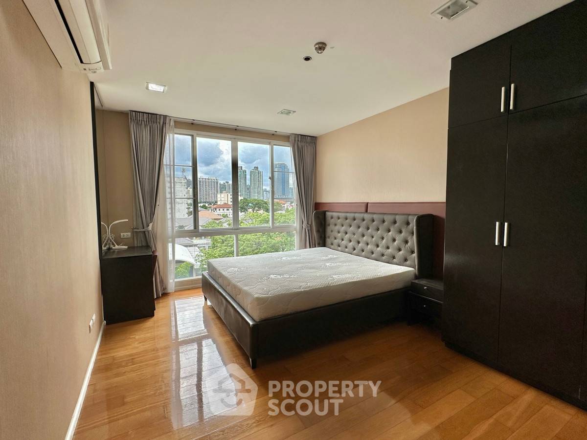 รูป คอนโด 2 ห้องนอน Villa Sikhara Condominium ย่านพร้อมพงษ์ (ID 2661873) - รูปที่ 4/5