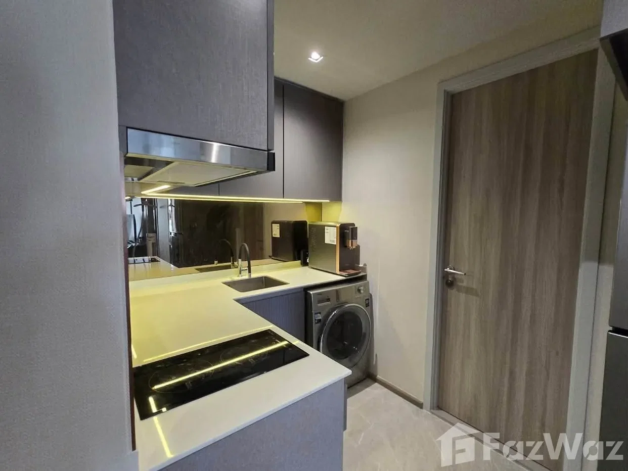 picture Top-Floor Corner 2-Bed (48 SqM) at Chapter Thonglor 25 6892151 - 9/13